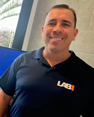 Luciano A. Mariano